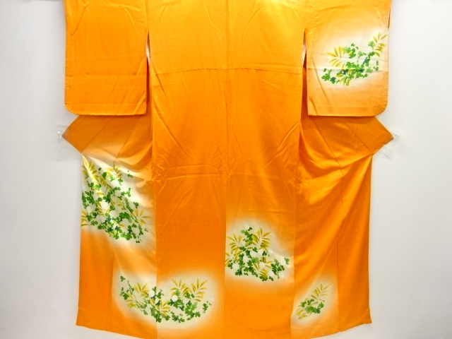 JAPANESE KIMONO / HOMONGI / EMBROIDERY / KIKU